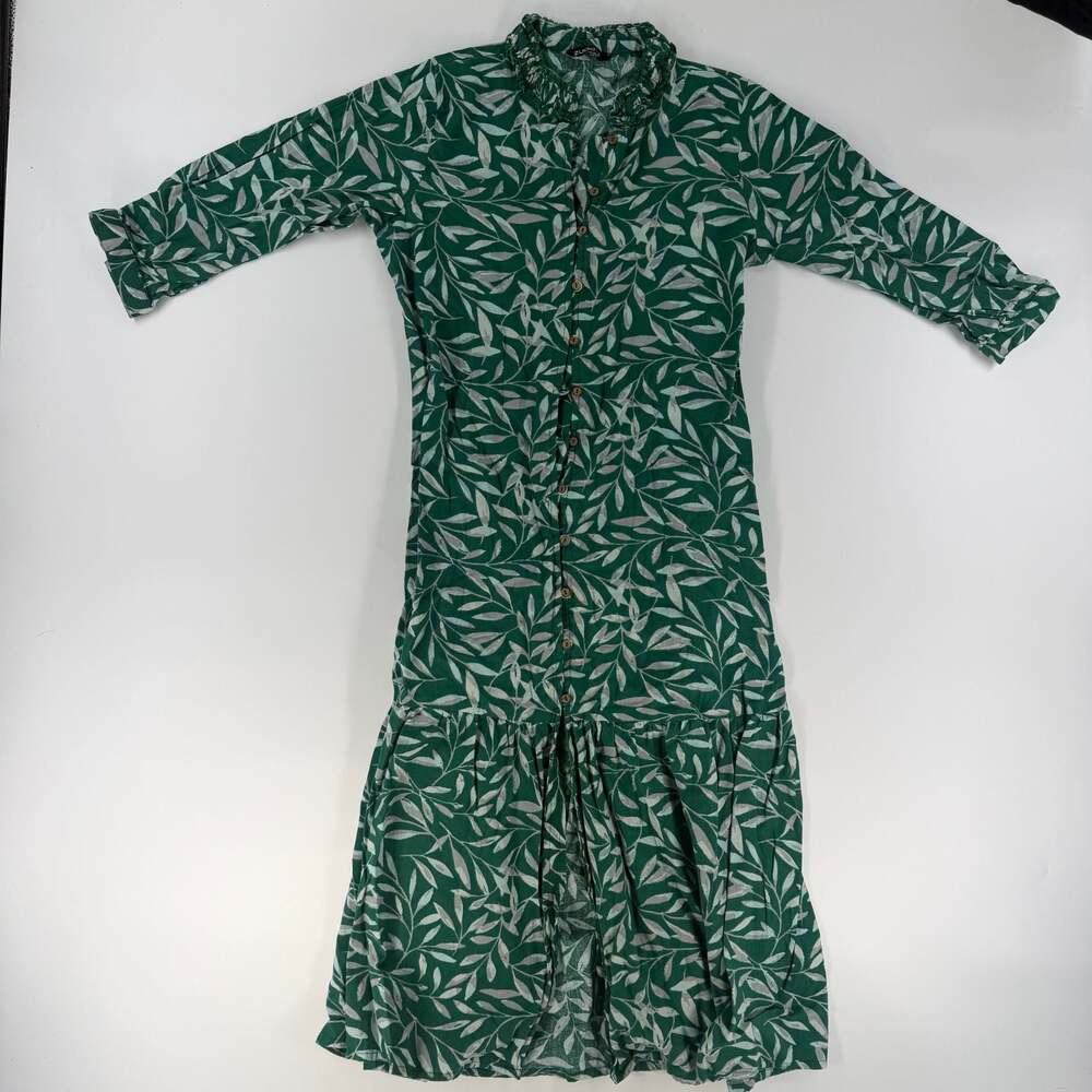 0814 Small Zudio Green Leaf Print Tiered Shirt Dress